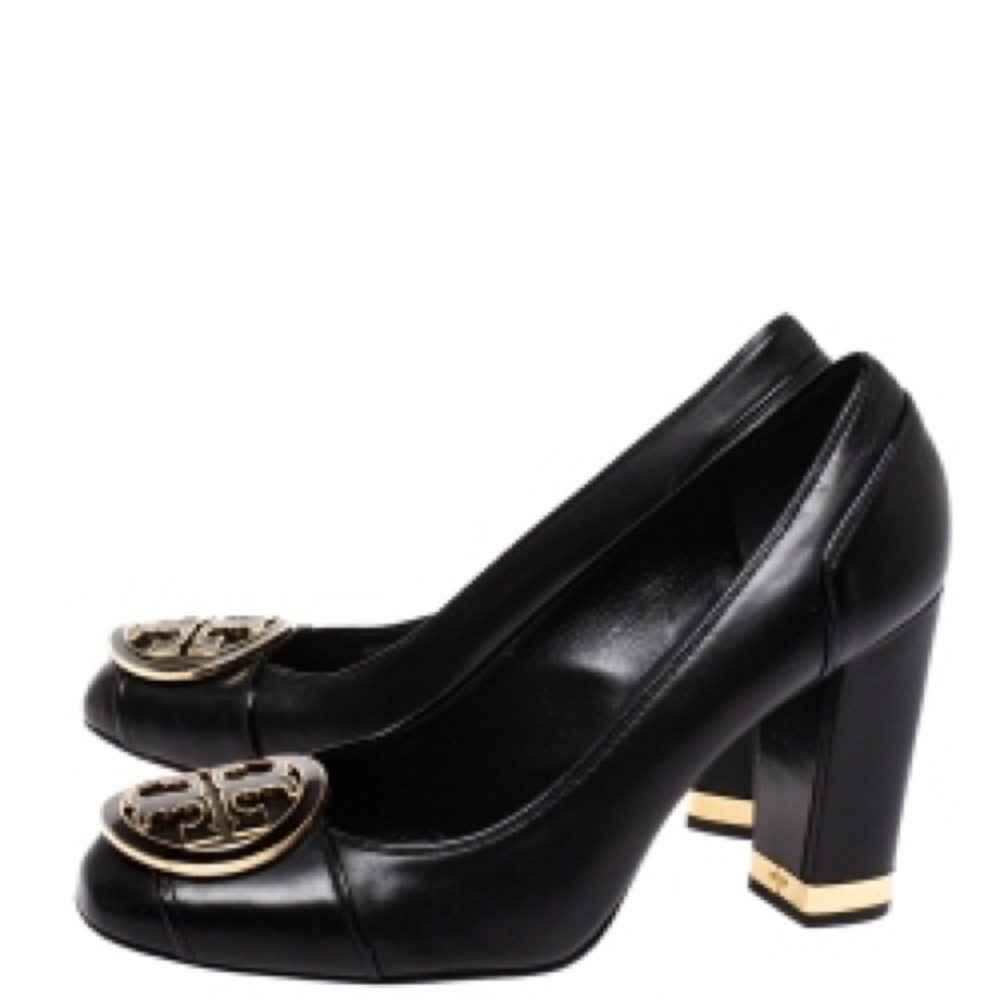Tory Burch Black Leather Logo MADDIE Round Heel